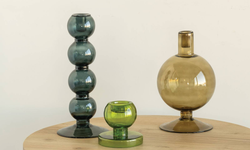 urban-natureculture-kandelaar-pollini-donkerblauw-gerecycled-glas-kaarsen-kandelaars-decoratie2