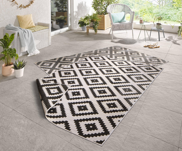 northrugs-in-outdoor-vloerkleed-malta-zwart-160x230-polypropyleen-vloerkleden-vloerkleden-woontextiel7