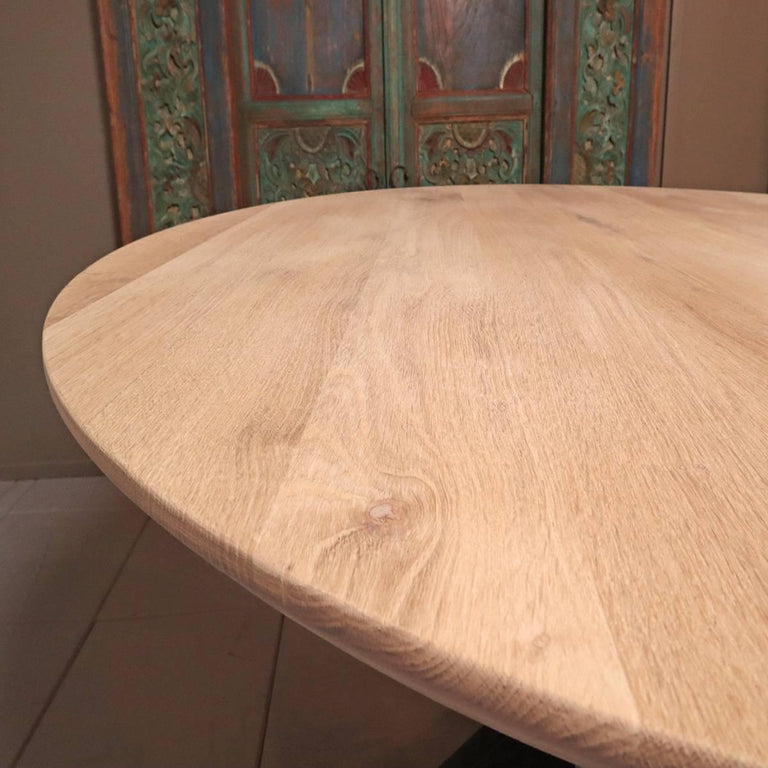 Onbehandelde eettafel Ylene eikenhout rond